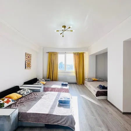 Толе Би 273 5 Almaty Exterior photo