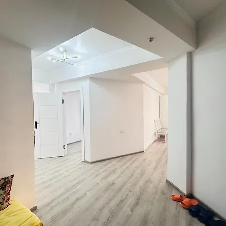 Толе Би 273 5 Almaty Exterior photo