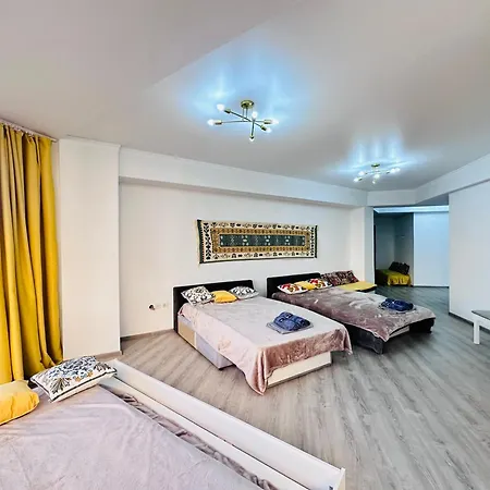 Толе Би 273 5 Almaty Exterior photo