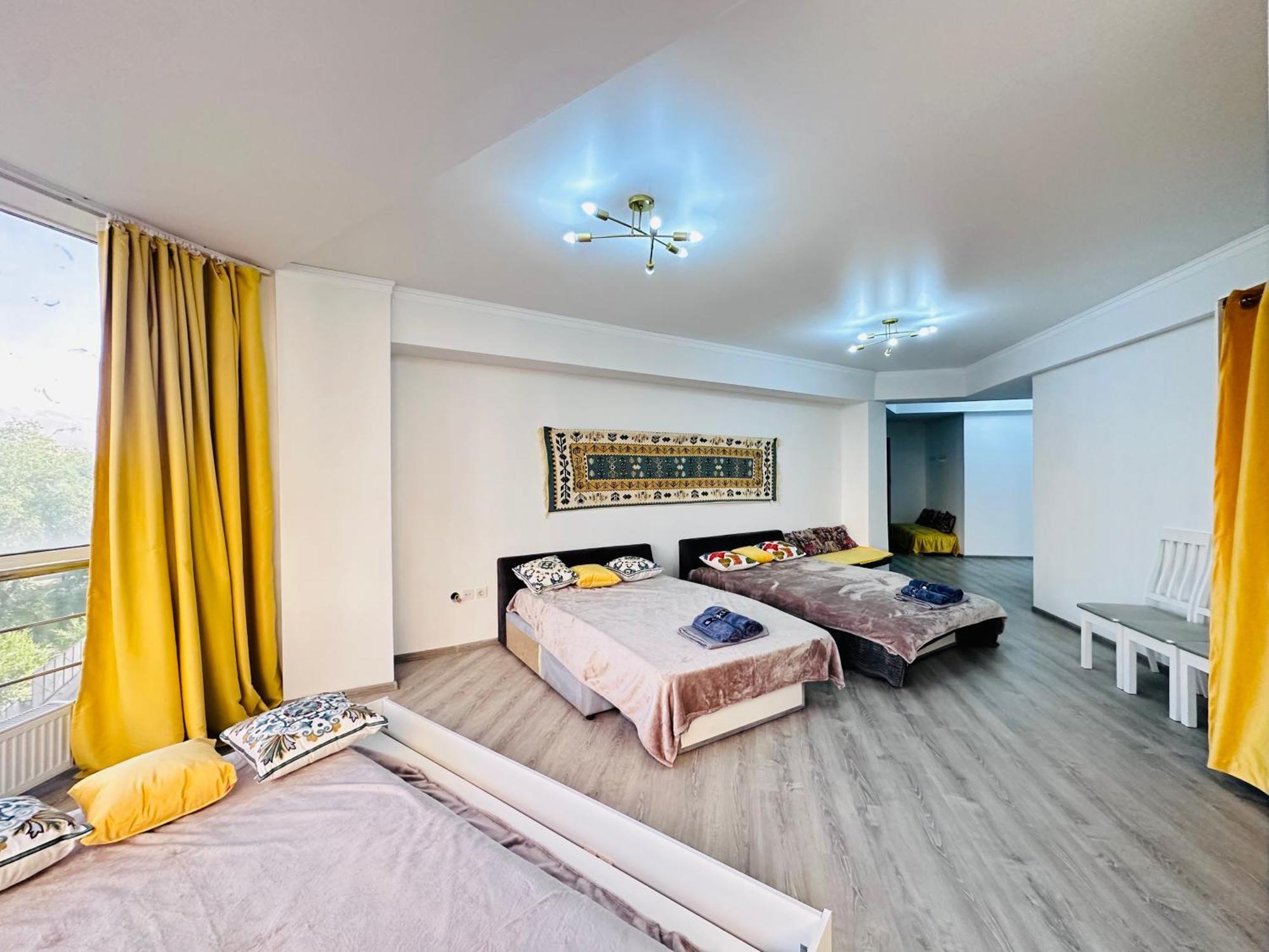 толе 273 5 Apartment Almaty